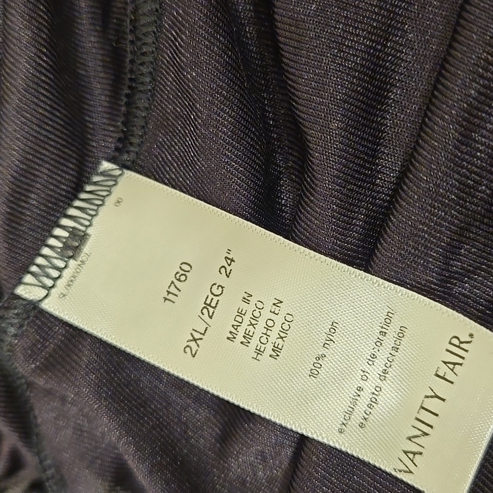 ❤️NWOT Vanity Fair Classic Black A-Line Half-Slip 2X - Picture 11 of 11